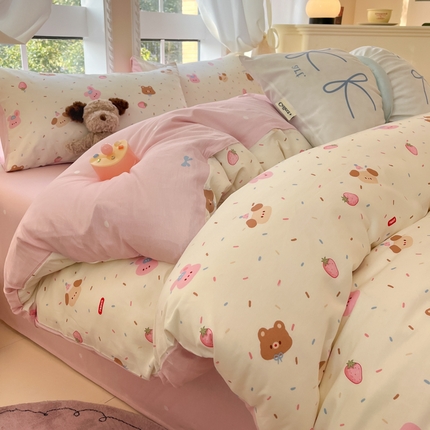 Sweet dreams甜梦 2025新款全棉印花卡通小清新四件套 草莓小兔