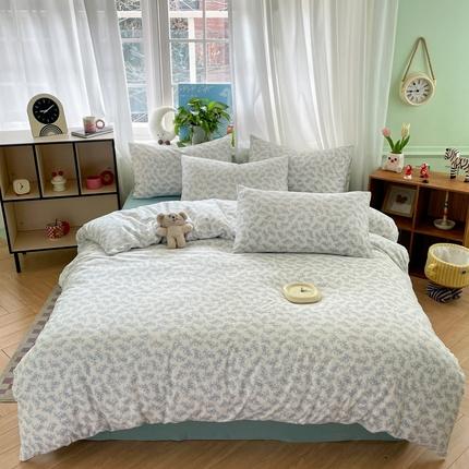 91家纺网 家纺一手货源 找家纺 （总）优承佳生活馆 2025新款有氧超柔云感双层纱三件套四件套单被套 场景二