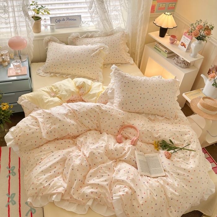 91家纺网 家纺一手货源 找家纺 慕澄家纺 2025新款法式浪漫风花边款水洗棉四件套 花边款-奶油波点