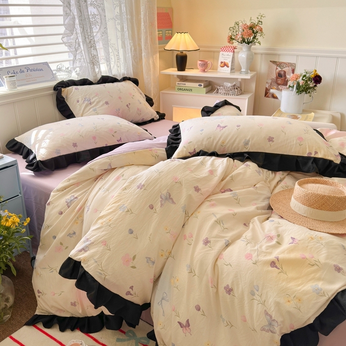 91家纺网 家纺一手货源 找家纺 慕澄家纺 2025新款法式浪漫风花边款水洗棉四件套 花边款-觅蝶