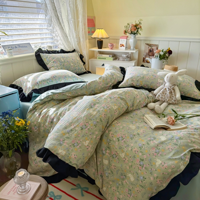 91家纺网 家纺一手货源 找家纺 慕澄家纺 2025新款法式浪漫风花边款水洗棉四件套 花边款-碎花兔兔