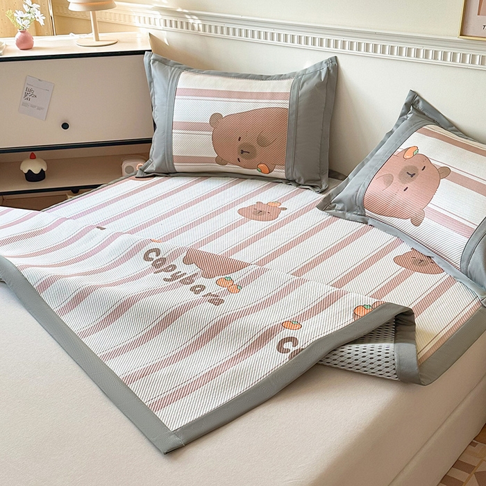 91家纺网 家纺一手货源 找家纺 阿牛席业 2025新款凉感印花软席系列一 卡皮巴布