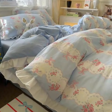 91家纺网 家纺一手货源 找家纺 慕澄家纺 2025新款法式浪漫风花边款水洗棉四件套 花边款-蓝色花语