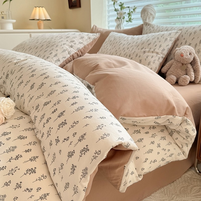 91家纺网 家纺一手货源 找家纺 秋艳家纺 2025新款水洗针织棉四件套 小苍兰