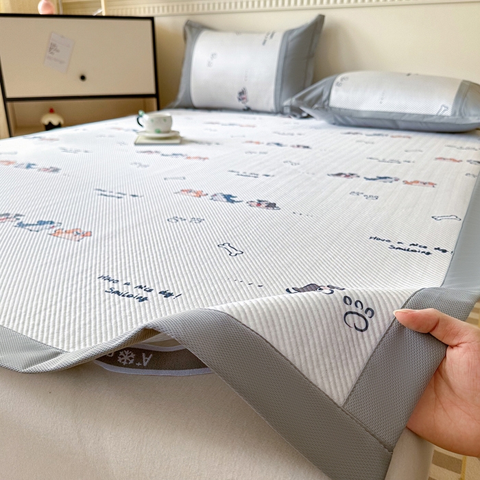 91家纺网 家纺一手货源 找家纺 阿牛席业 2025新款凉感印花软席系列一 欢乐狗