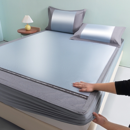 91家纺网 家纺一手货源 找家纺 （总）阿牛席业 2025新款冰藤凉席系列冰藤绣花韵雅席