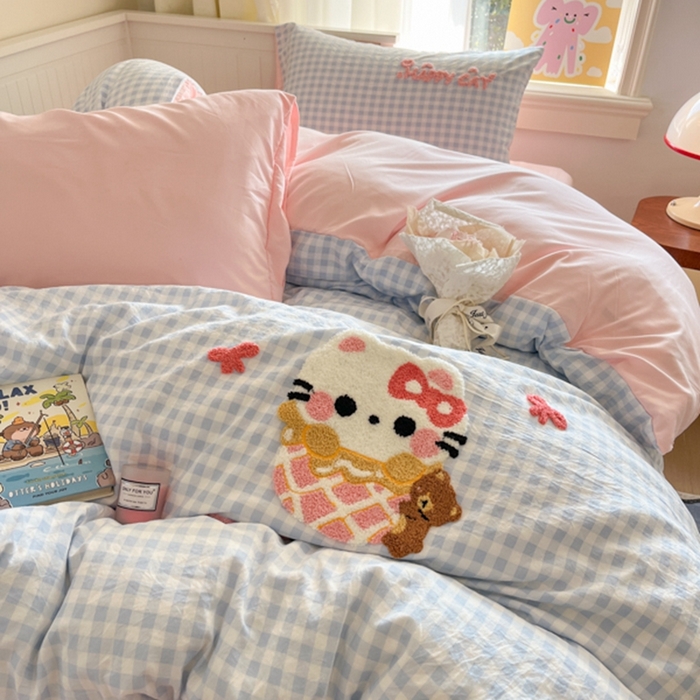 91家纺网 家纺一手货源 找家纺 （总）葡萄家 2025专版高克重超萌卡通格子双拼毛巾绣软糯糯水洗棉四件套