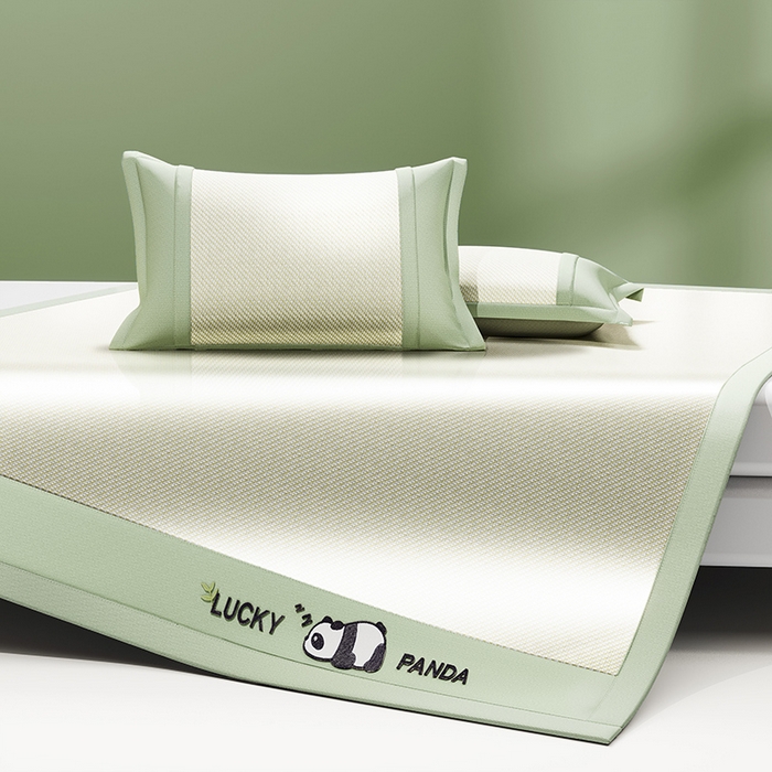 91家纺网 家纺一手货源 找家纺 阿牛席业 2025新款冰藤凉席系列帕帕狗 帕帕熊-绿色