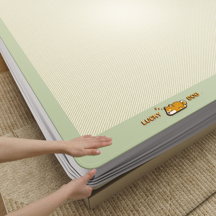 91家纺网 家纺一手货源 找家纺 阿牛席业 2025新款冰藤凉席系列帕帕狗 帕帕狗床笠-绿色