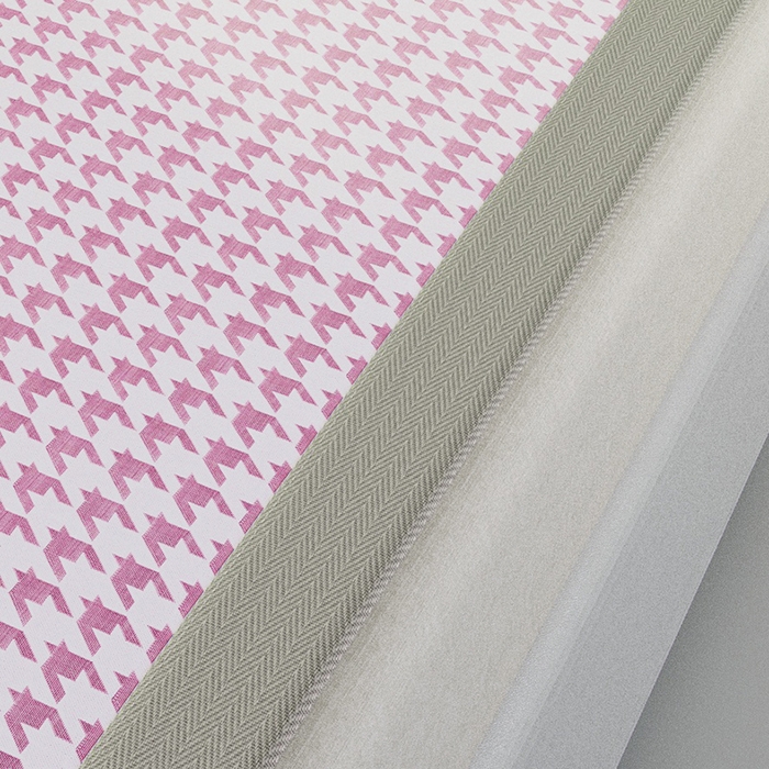 91家纺网 家纺一手货源 找家纺 阿牛席业 2025新款水洗冰晶系列-宽头绣复无纺布条席 大千鸟格-粉-反面无纺布款条席