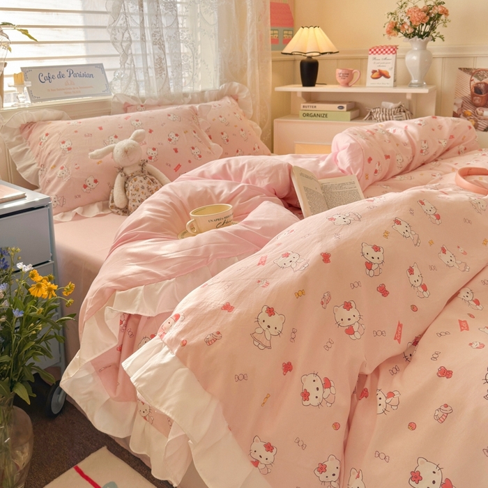 91家纺网 家纺一手货源 找家纺 慕澄家纺 2025新款法式浪漫风花边款水洗棉四件套 花边款-粉咪咪