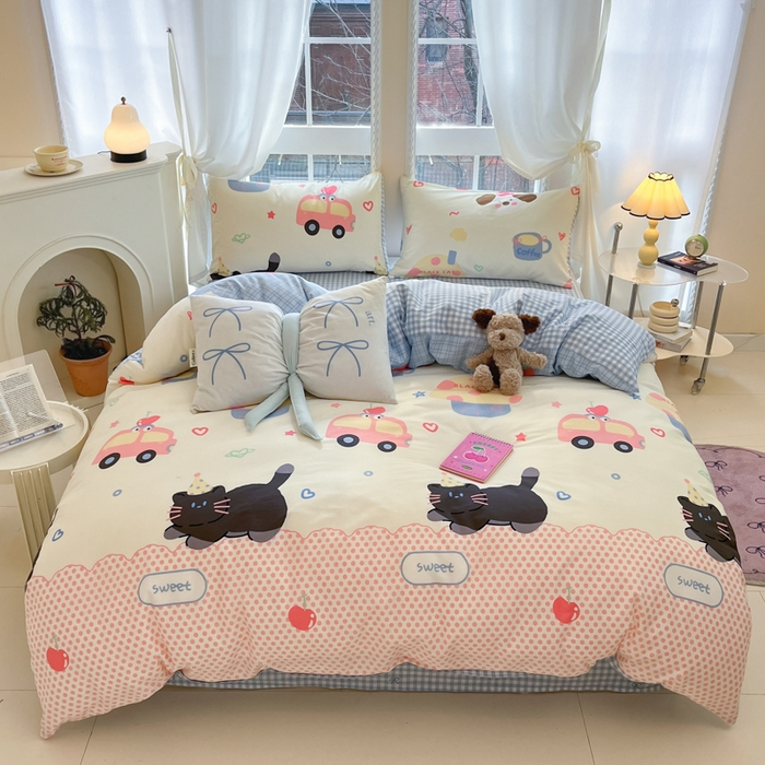 91家纺网 家纺一手货源 找家纺 Sweet dreams甜梦 2025新款全棉印花卡通小清新四件套 蛋糕猫猫