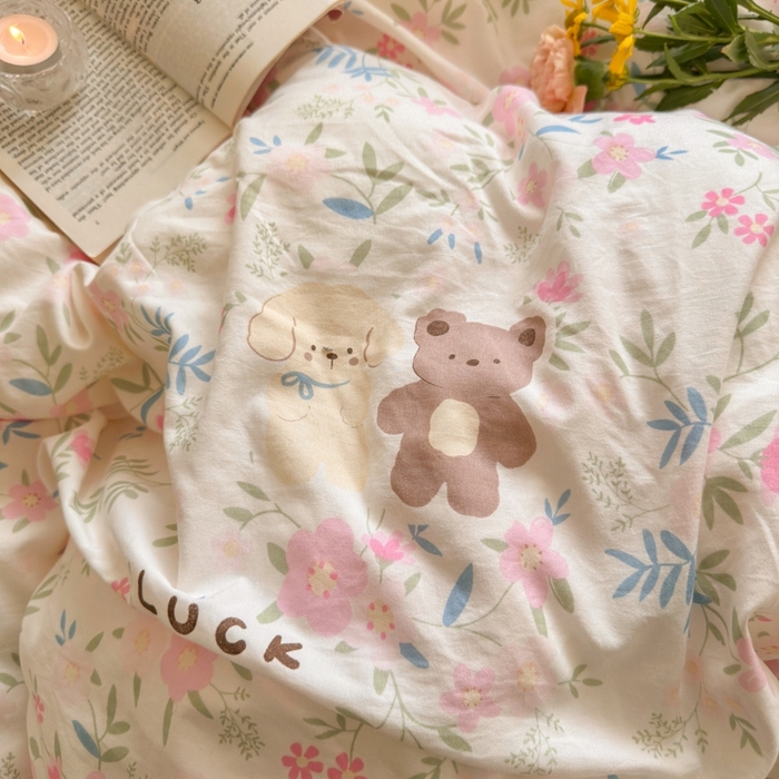 91家纺网 家纺一手货源 找家纺 慕澄家纺 2025新款法式浪漫风花边款水洗棉四件套 花边款-花园宝贝