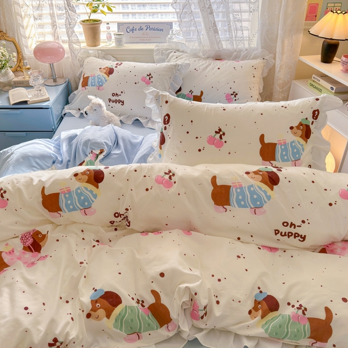 91家纺网 家纺一手货源 找家纺 慕澄家纺 2025新款法式浪漫风花边款水洗棉四件套 花边款-腊肠狗