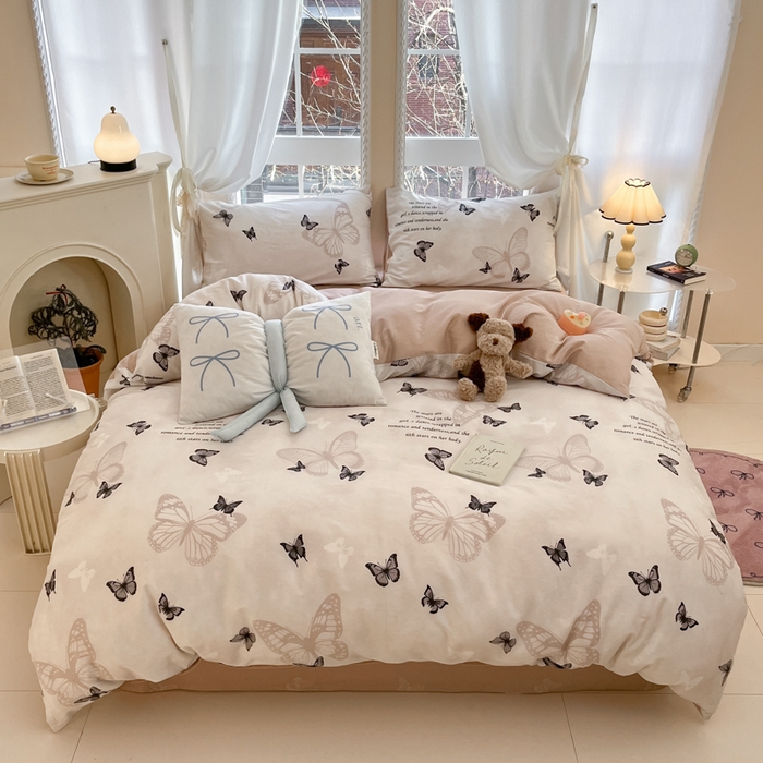 91家纺网 家纺一手货源 找家纺 Sweet dreams甜梦 2025新款全棉印花卡通小清新四件套 蝶花