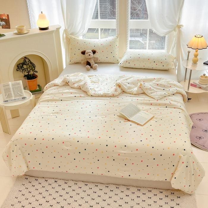 91家纺网 家纺一手货源 找家纺 星巴k家纺 2025糯糯棉A类大豆蛋白纤维夏凉被双层纱水洗棉夏被大豆被 彩色波点