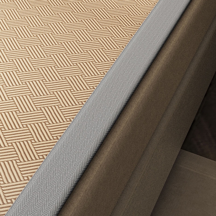 91家纺网 家纺一手货源 找家纺 阿牛席业 2025新款水洗冰晶系列-宽头绣复三明治条席 饼干花-咖-反面三明治款条席