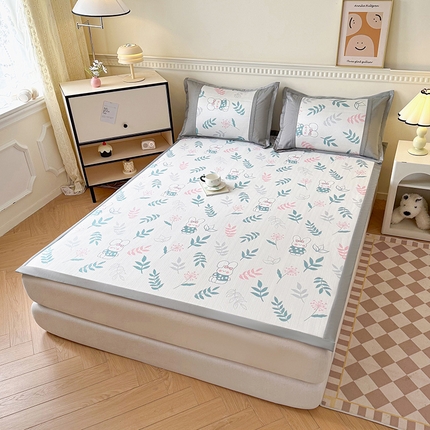 91家纺网 家纺一手货源 找家纺 阿牛席业 2025新款凉感印花软席系列一 花枝小兔