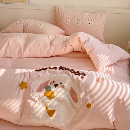 91家纺网 家纺一手货源 找家纺 （总）逸尚阁 2025新款可爱兔毛巾绣水洗棉四件套【提供买家秀】