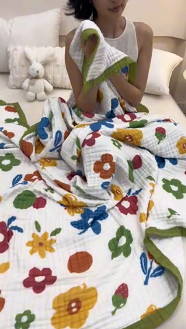 91家纺网 家纺一手货源 找家纺 悦然毛巾被 2025新款全棉泡泡纱6层纱儿童夏被 梦幻彩朵