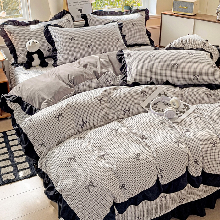 91家纺网 家纺一手货源 找家纺 富米莱（原臻工厂） 2025新款A类针织双层纱赫本风床盖四件套 赫本风一格子蝴蝶结