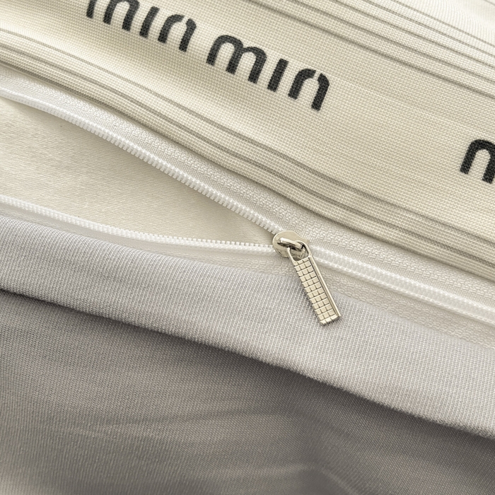 91家纺网 家纺一手货源 找家纺 贝拉梦家纺 2025爆款新款A类有氧针织双层纱四件套 素颜