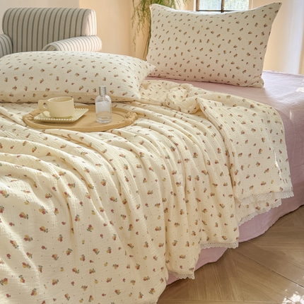 木楌家居2025新款全棉皱皱纱花边款大豆夏被 沐黎 粉