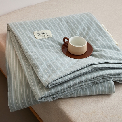 91家纺网 家纺一手货源 找家纺 尊妙被业 2025新款全棉色织水洗棉夏被 乐事-绿