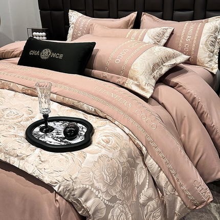 91家纺网 家纺一手货源 找家纺 （总）富宁家纺 2025新款刺绣拼金丝提花磨毛四件套-花梦里