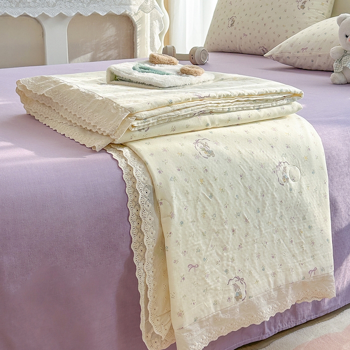 91家纺网 家纺一手货源 找家纺 木楌家居 2025新款全棉双层纱大豆夏被 花枝小兔