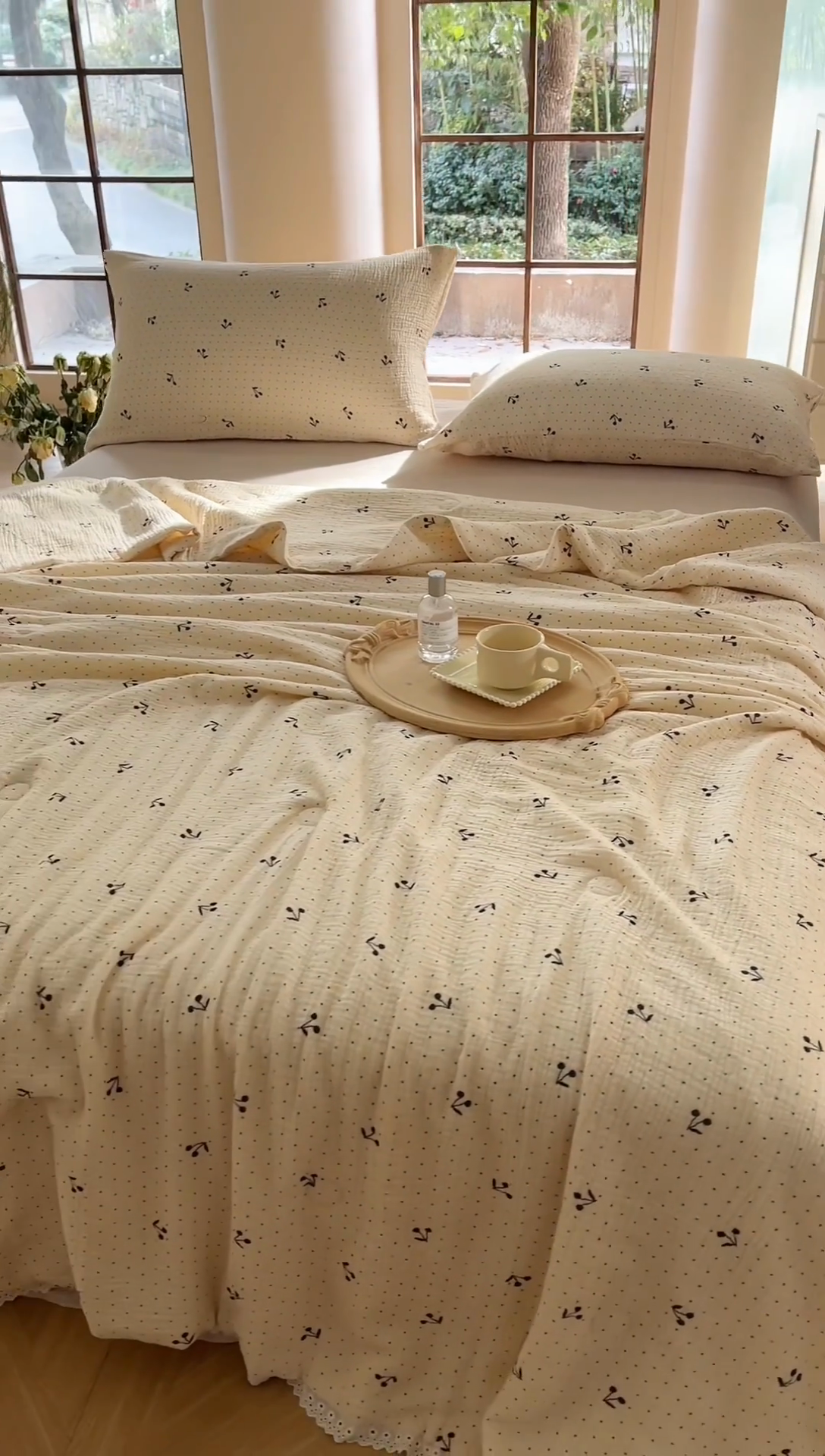 91家纺网 家纺一手货源 找家纺 木楌家居2025新款全棉皱皱纱花边款大豆夏被 映夏