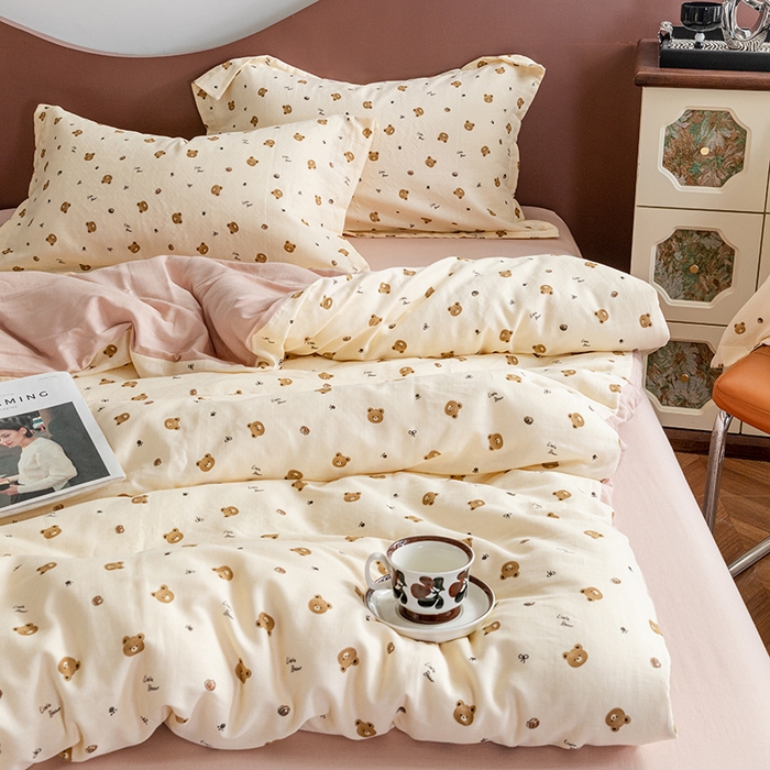 91家纺网 家纺一手货源 找家纺 锦罗绣2025新款A类母婴全棉有氧印花双层纱四件套可定制任意尺寸 呆萌熊