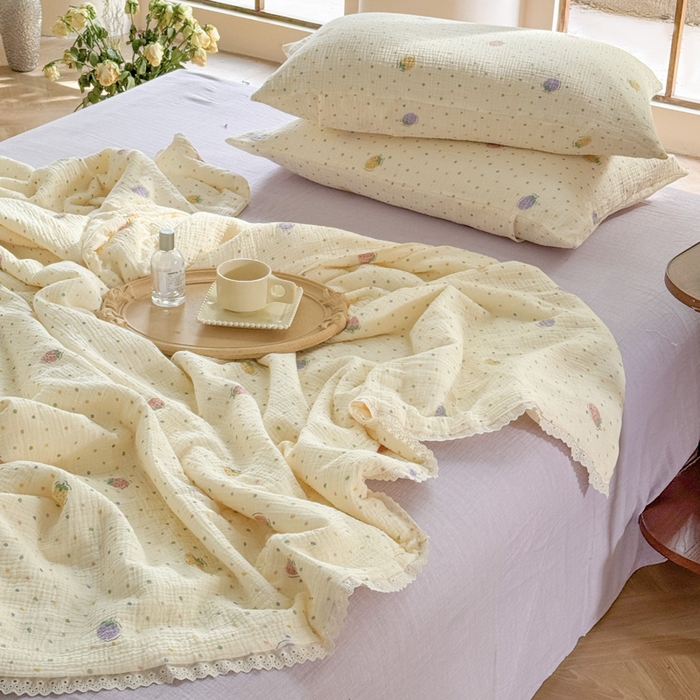 91家纺网 家纺一手货源 找家纺 木楌家居2025新款全棉皱皱纱花边款大豆夏被 沐川