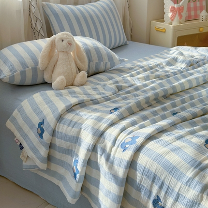 木楌家居2025新款色织条纹皱皱纱刺绣款夏被 图图