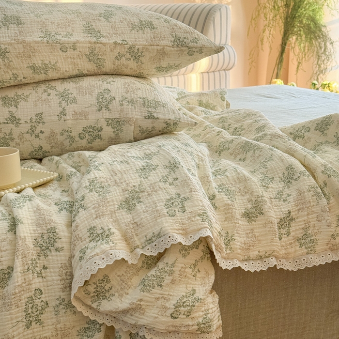 91家纺网 家纺一手货源 找家纺 木楌家居2025新款全棉皱皱纱花边款大豆夏被 南浔