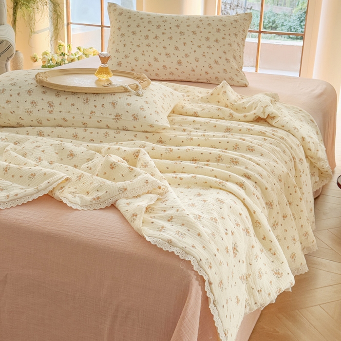 91家纺网 家纺一手货源 找家纺 木楌家居2025新款全棉皱皱纱花边款大豆夏被 洛屿