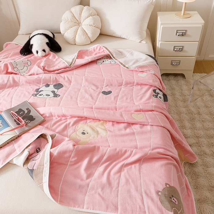 91家纺网 家纺一手货源 找家纺 悦然毛巾被 2025新款全棉６层纱毛巾被 甜梦小熊粉