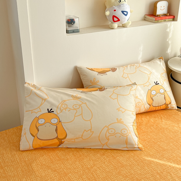 91家纺网 家纺一手货源 找家纺 金爱家 2025新款宝可梦正版授权皮卡丘纯棉印花系列四件套 棉宝可梦-奶黄可达鸭