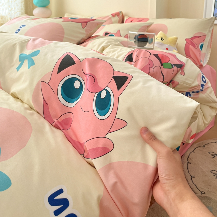 91家纺网 家纺一手货源 找家纺 金爱家 2025新款宝可梦正版授权皮卡丘纯棉印花系列四件套 棉宝可梦-蝴蝶结胖丁