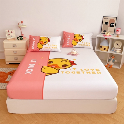 91家纺网 家纺一手货源 找家纺 圣比熊 正版授权控价55元起 全棉床笠卡通床笠罩全包席梦思床垫保护罩 羞涩鸭
