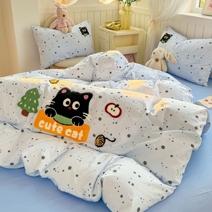 91家纺网 家纺一手货源 找家纺 上尚居 2025新款云朵棉卡通毛巾绣四件套 波点猫-蓝