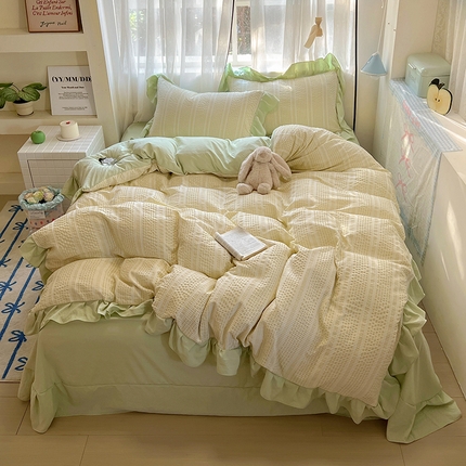 91家纺网 家纺一手货源 找家纺 满座家居 2025直播爆款 韩版复古提花公主格四件套 亲肤云朵棉水洗棉四件套 花漾-奶昔黄