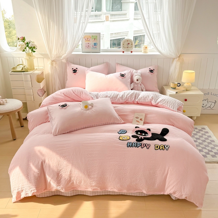 91家纺网 家纺一手货源 找家纺 上尚居 2025新款云朵棉卡通毛巾绣四件套 俏皮猫