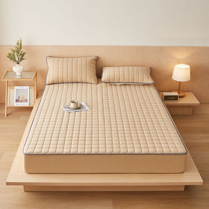 91家纺网 家纺一手货源 找家纺 暖季家纺 2025新款水洗棉夹棉床笠无印风棉花款 棉花床笠卡其