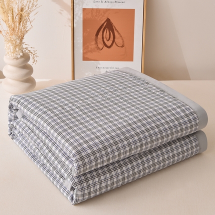 91家纺网 家纺一手货源 找家纺 （总）艾兜坊  2025新款亲肤原棉夏被