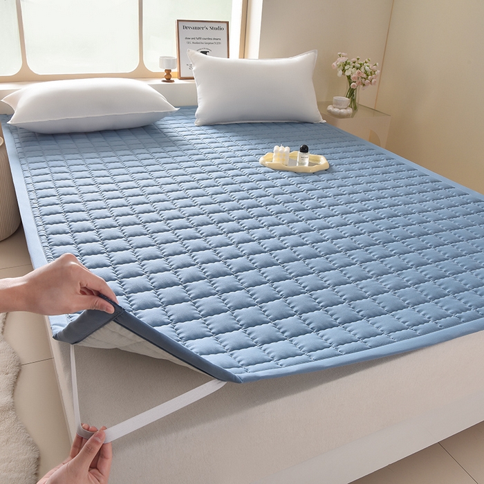 91家纺网 家纺一手货源 找家纺 艾兜坊  2025新款A类原棉床褥垫 莫兰迪-普鲁士蓝