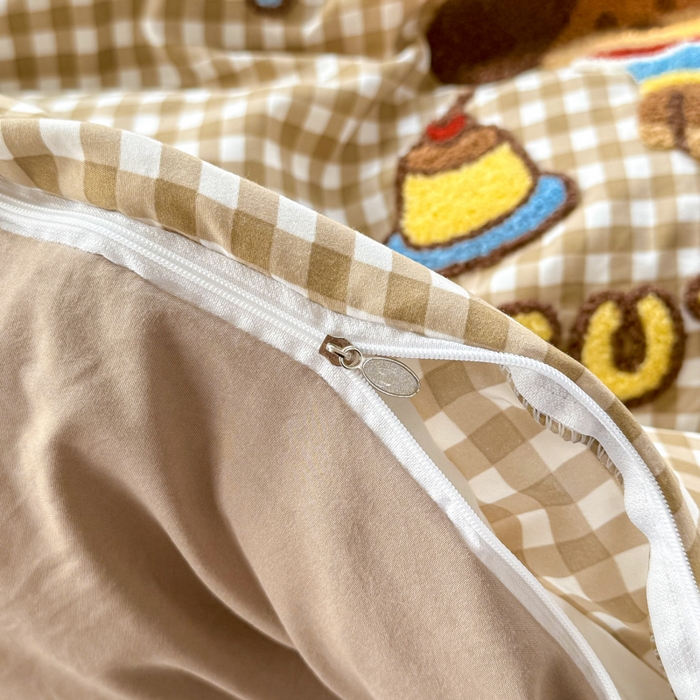 91家纺网 家纺一手货源 找家纺 上尚居 2025新款云朵棉卡通毛巾绣四件套 腊肠小狗