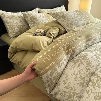 91家纺网 家纺一手货源 找家纺 （总）水云缦 2025新款全棉三层纱色织大提花四件套绣花拼接款