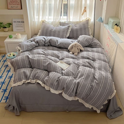 91家纺网 家纺一手货源 找家纺 满座家居 2025直播爆款 韩版复古提花公主格四件套 亲肤云朵棉水洗棉四件套 花漾-铂金灰