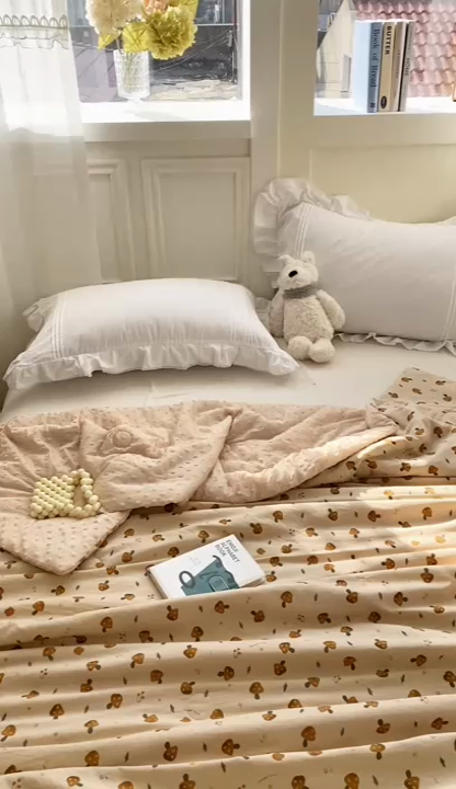 91家纺网 家纺一手货源 找家纺 米乐被业 2025新款水洗棉凉豆豆夏被 小蘑菇